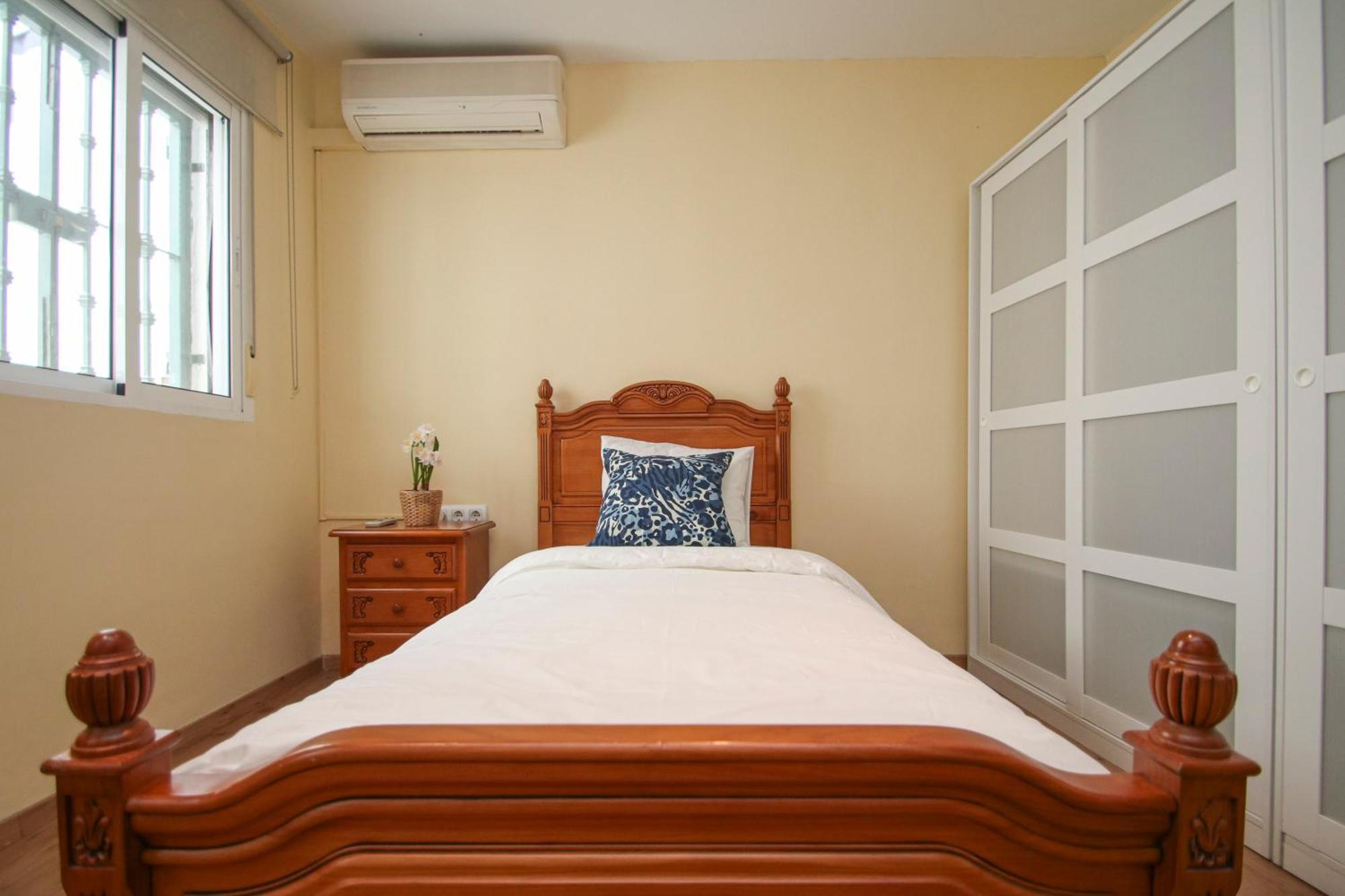 Appartement Spacious 2 Bedroom In The Heart Of Triana *